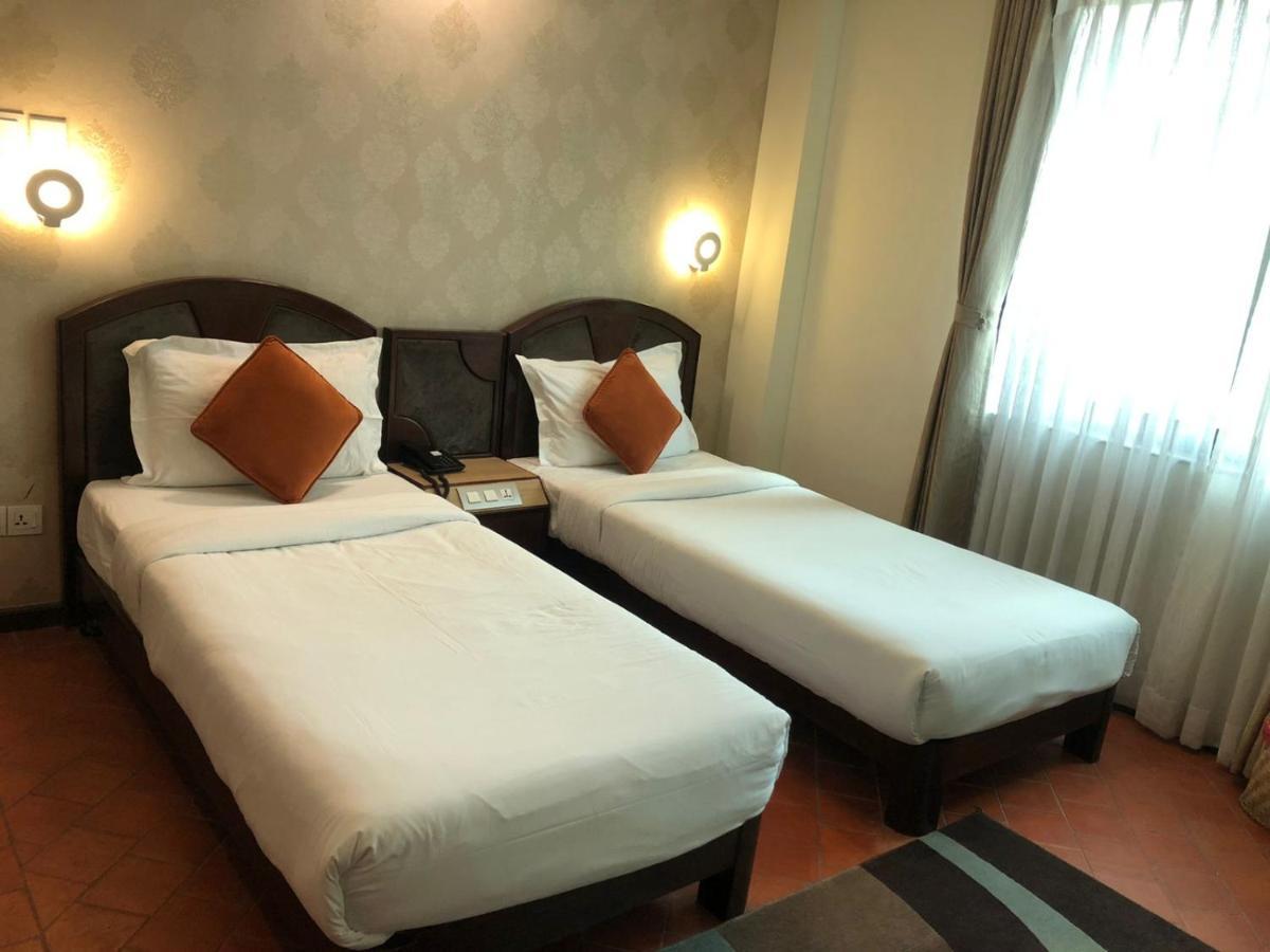 Dahlia Boutique Hotel Pokhara Zewnętrze zdjęcie
