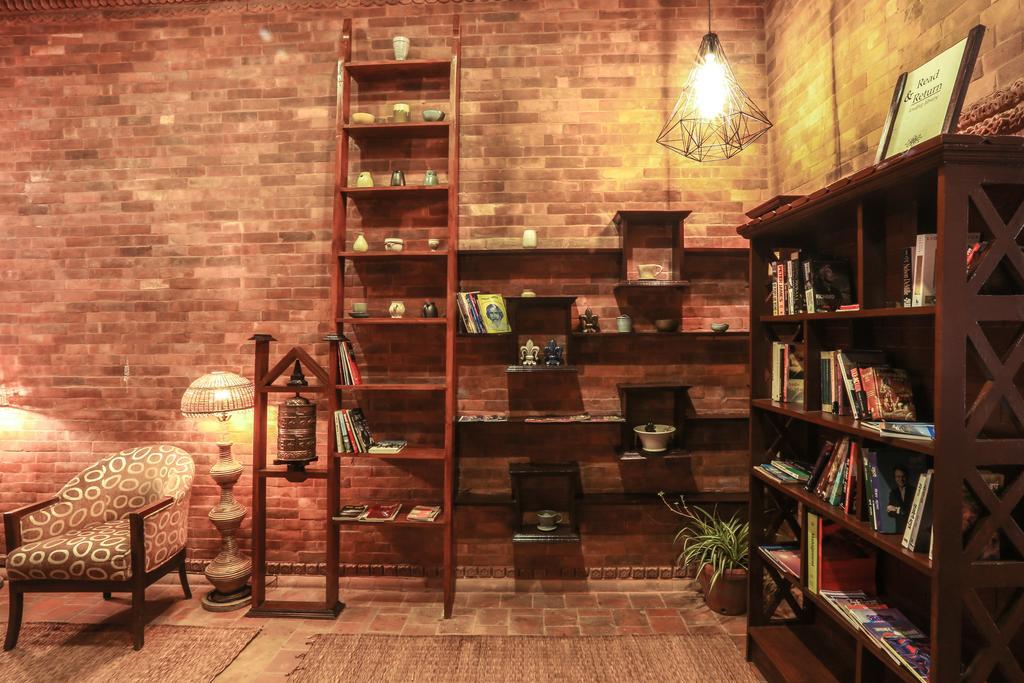 Dahlia Boutique Hotel Pokhara Zewnętrze zdjęcie